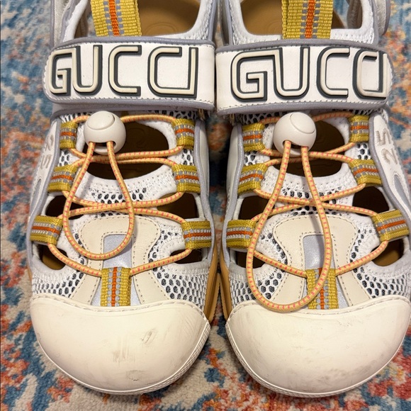 Gucci  women-men White and Gold Sandals - Picture 2 of 6